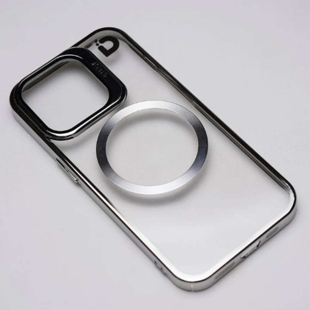 idude-cover-tank-magsafe-crystal-iphone-13-silver