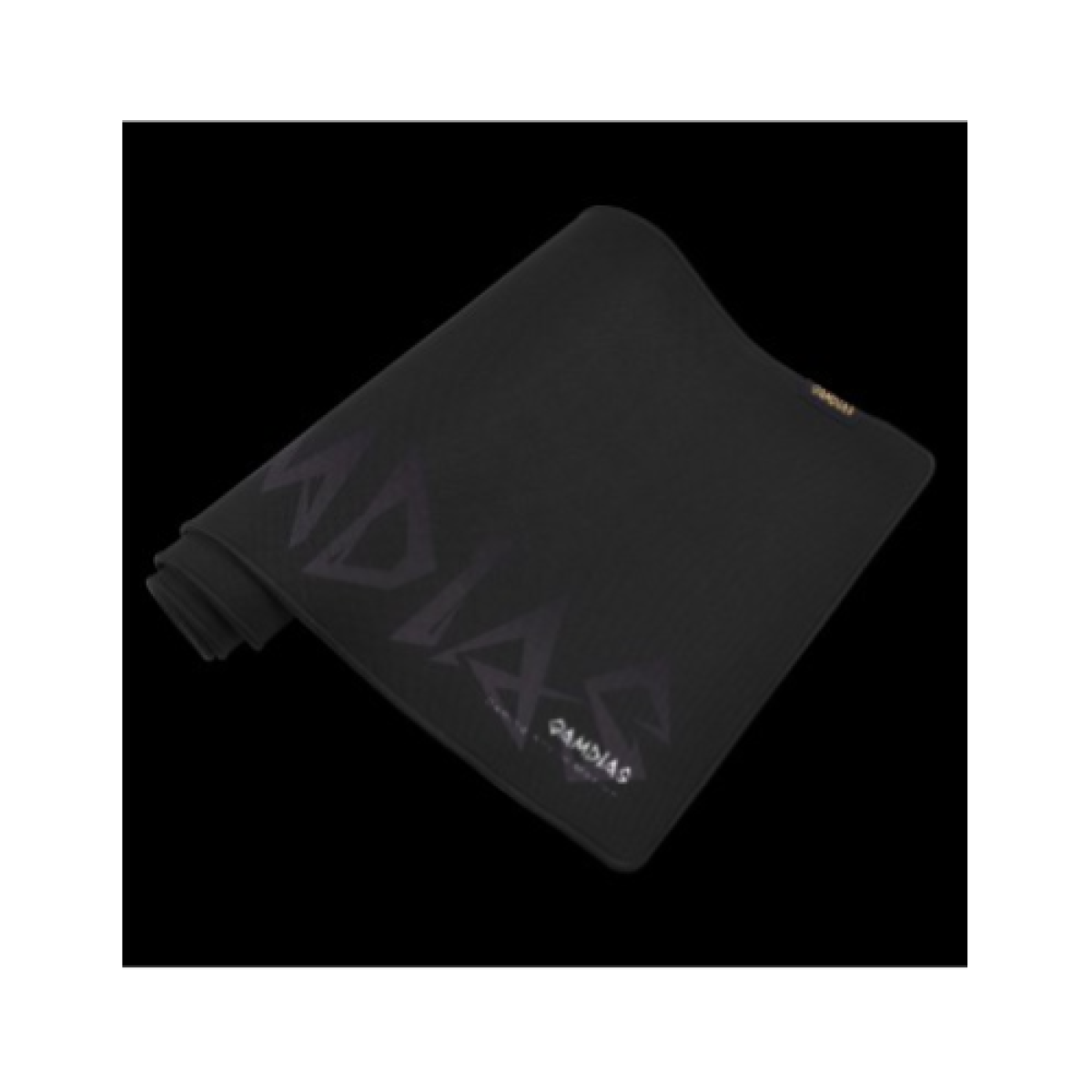 gamdias-tappetino-mouse-nyx-p1-extended-900x300x3mm-antiscivolo