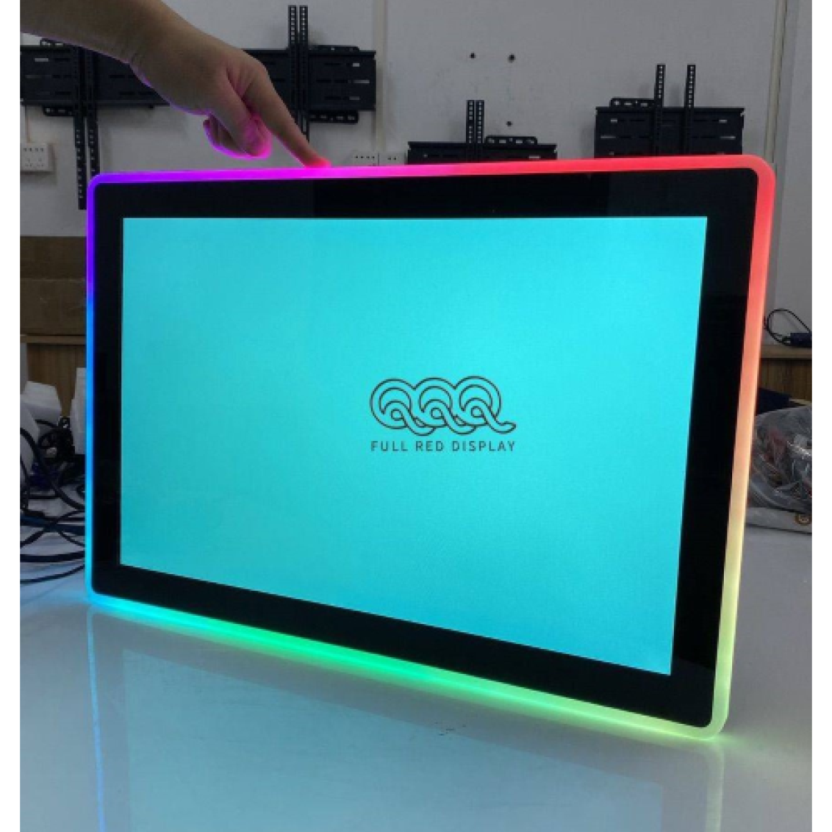 monitor-industriale-capacitive-215-adj